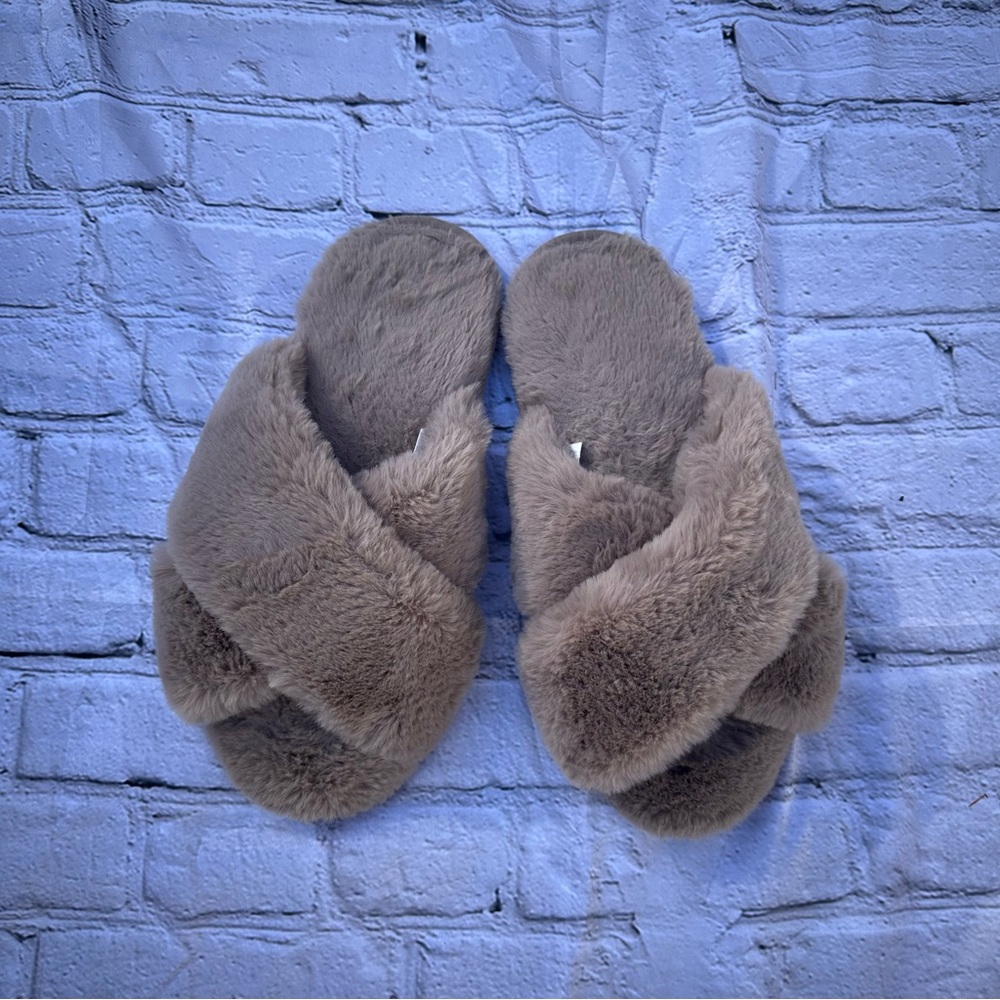 Cozy Gray Women's Slippers